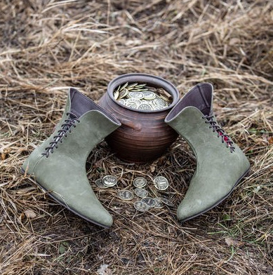 Men's Medieval Leather Shoe Mi - Medieval Men'S Accessories recension och pris